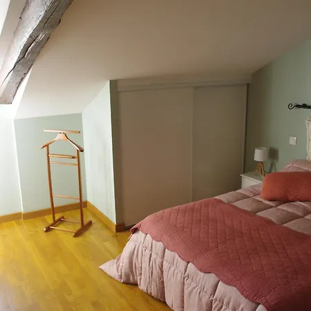 Domaine Hias Bed & Breakfast Angoumé