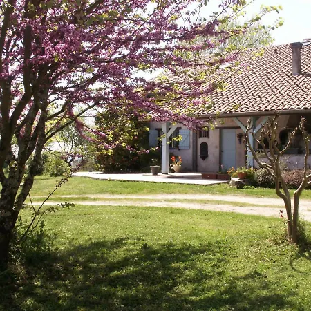 Domaine Hias 3* Angoumé